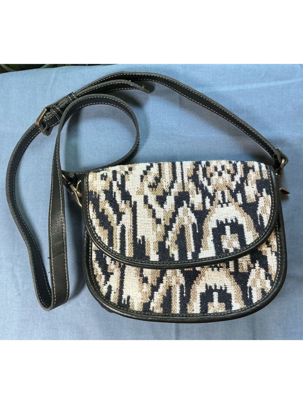 Myra Crossbody Bag Purse Black Canvas Carpet